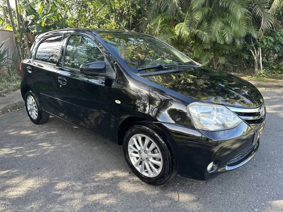 TOYOTA ETIOS 1.5 XLS 16V FLEX 4P MANUAL